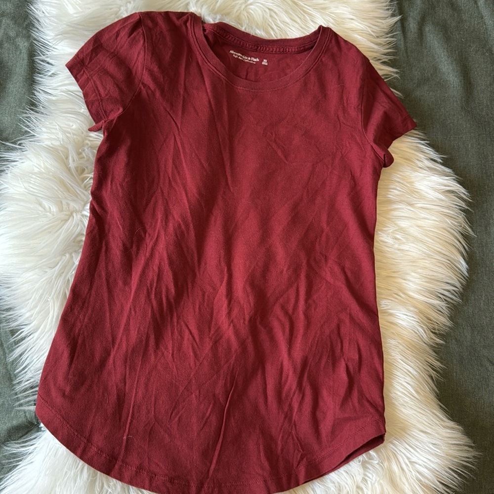 A b e r c r o m b i e & F i t c h • Basic super soft tee